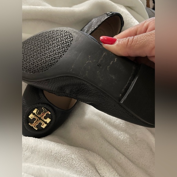 TORY BURCH 'Allie' Black Leather Ballet Flats - Picture 3 of 7